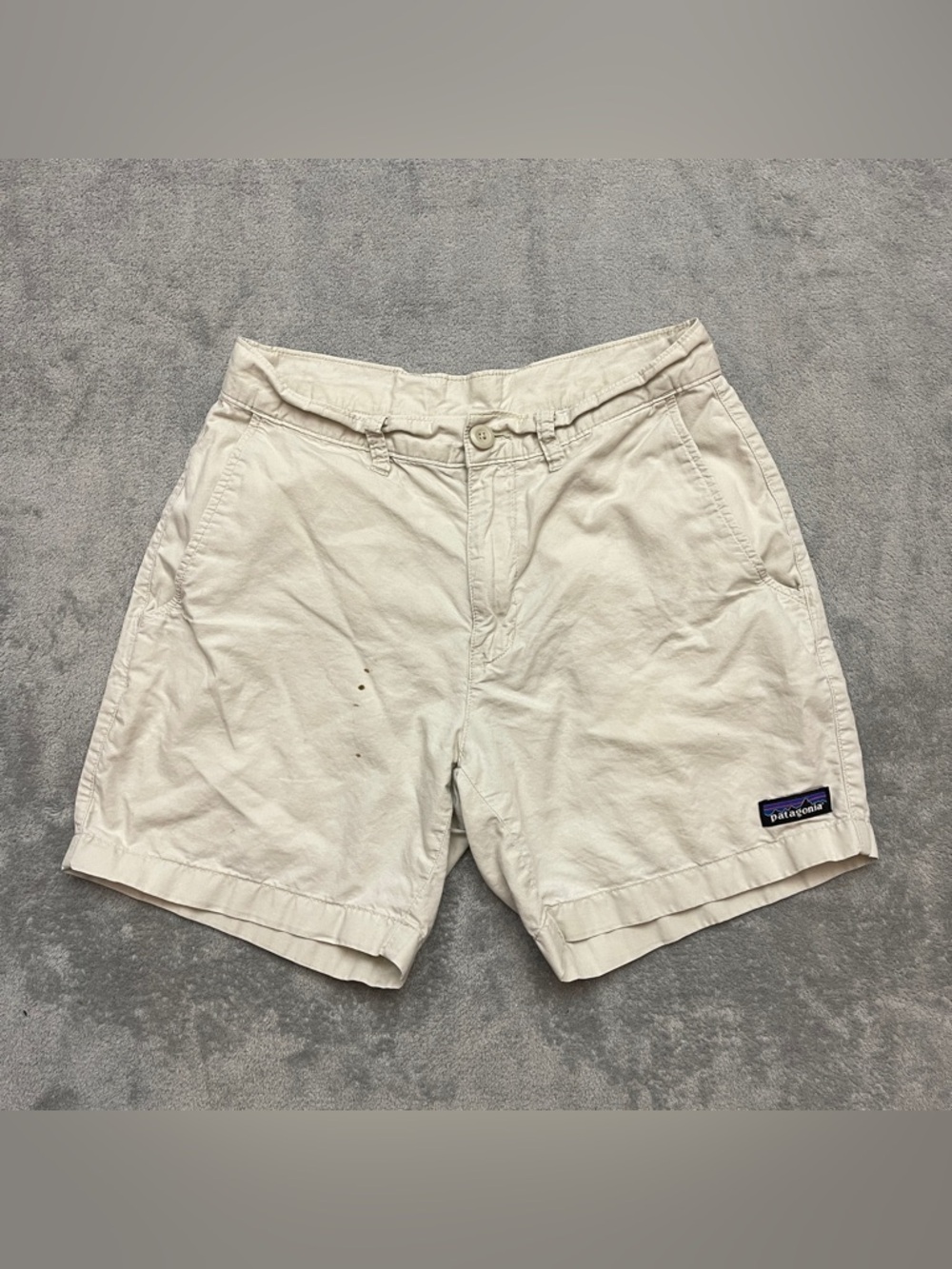 Patagonia Organic Cotton Stand-Up Shorts Khaki Size 28/ 5” inseam